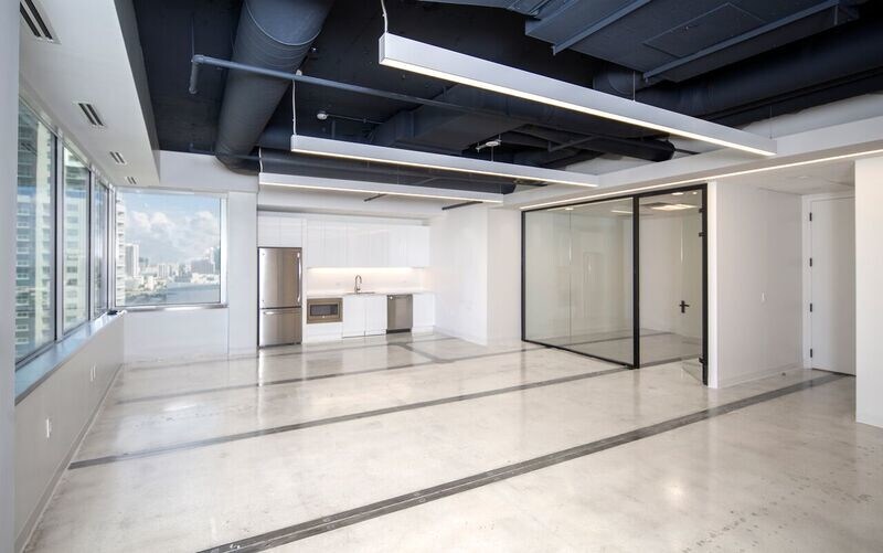 100 N Biscayne Blvd, Miami, FL à louer - Photo intérieure - Image 3 de 7