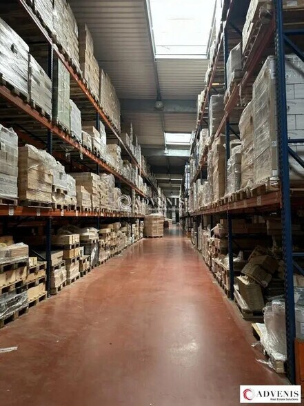 Flex in Bruges for lease - Building Photo - Image 3 of 4