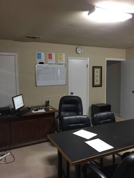 101 Oak Haven Dr, Round Rock, TX for sale - Building Photo - Image 3 of 32