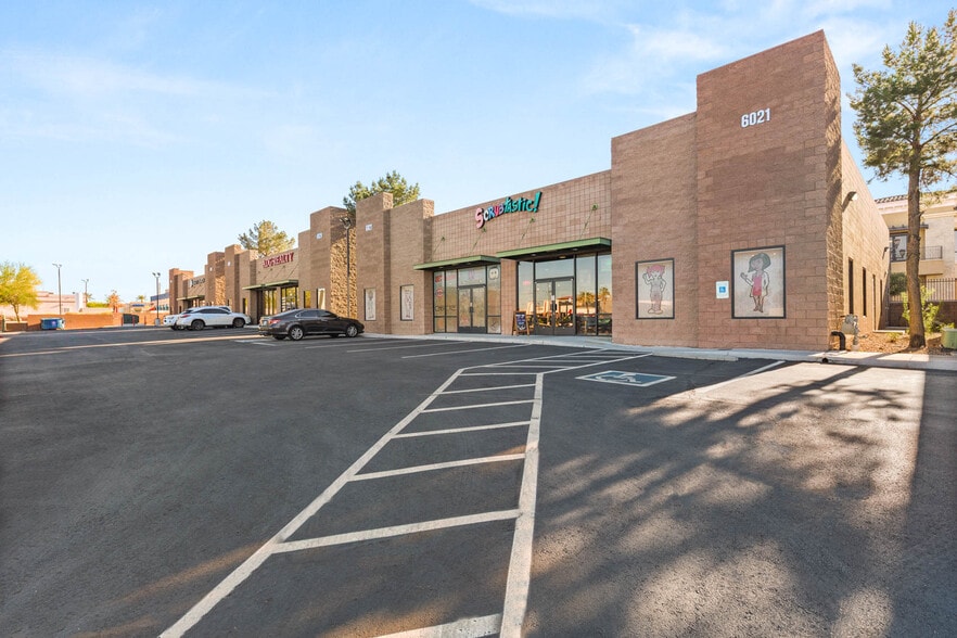 6021 S Rainbow Blvd, Las Vegas, NV for sale - Building Photo - Image 3 of 67