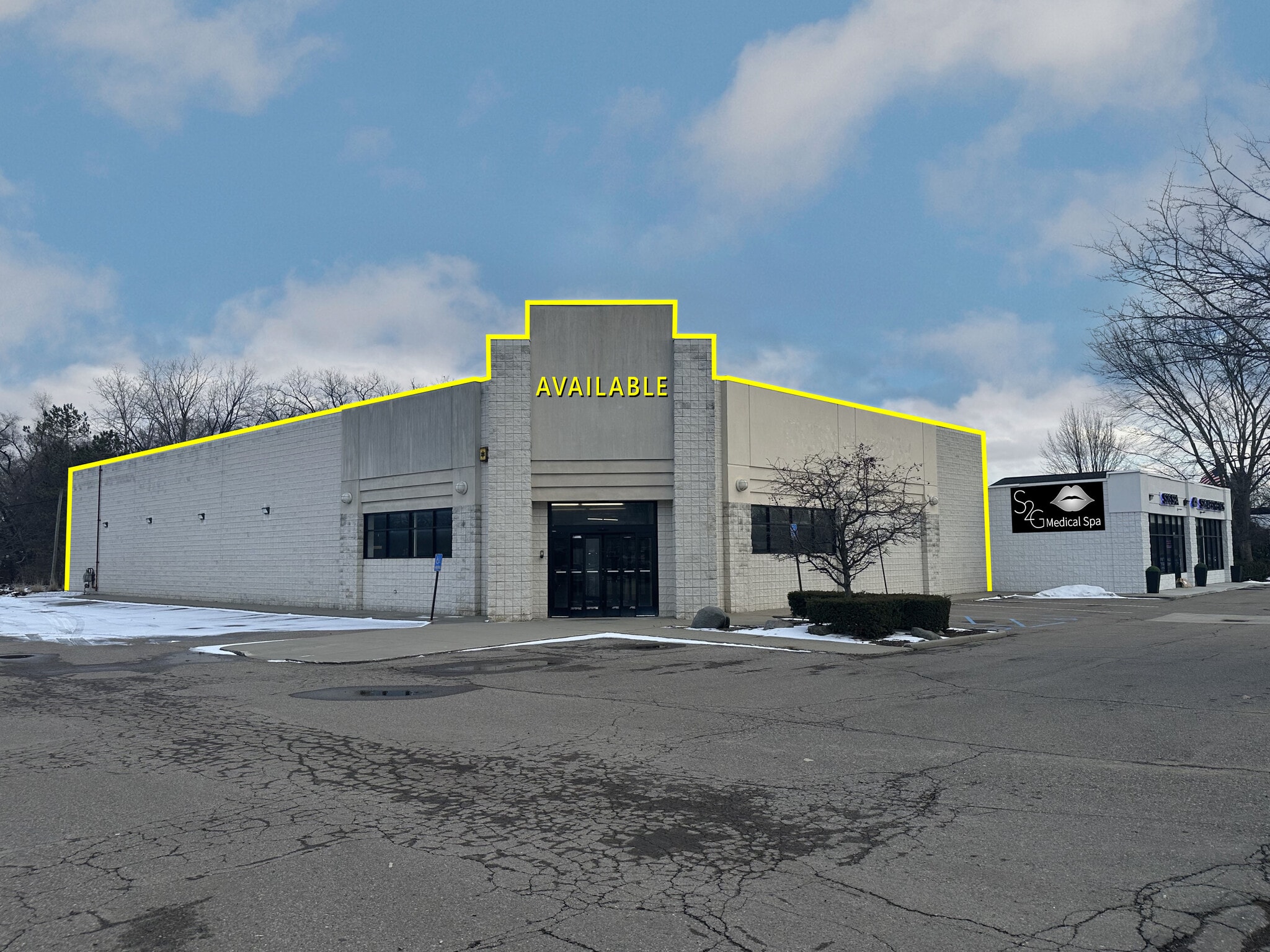 3053 Union Lake Rd, Commerce Township, MI for lease Primary Photo- Image 1 of 6