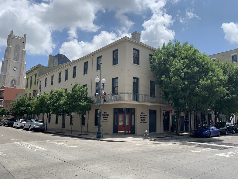 750 Camp St, New Orleans, LA à louer - Photo du bâtiment - Image 2 de 6