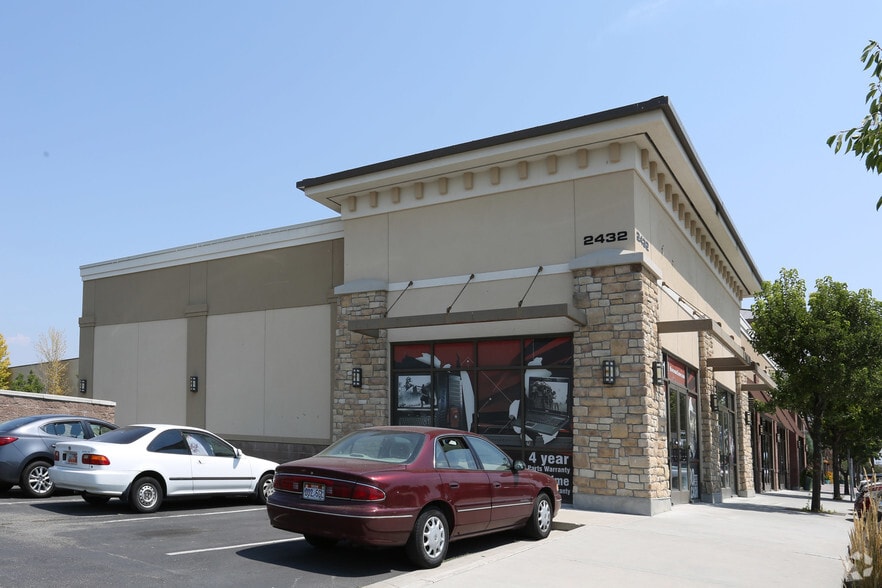2452 W 1700 S, Syracuse, UT à vendre - Photo du bâtiment - Image 3 de 8