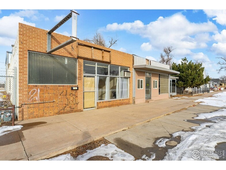 517-521 8th St portfolio of 3 properties for sale on LoopNet.ca - Building Photo - Image 2 of 6