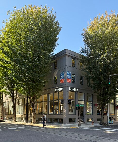 1100 NW Glisan St, Portland, OR à louer - Photo du bâtiment - Image 3 de 20