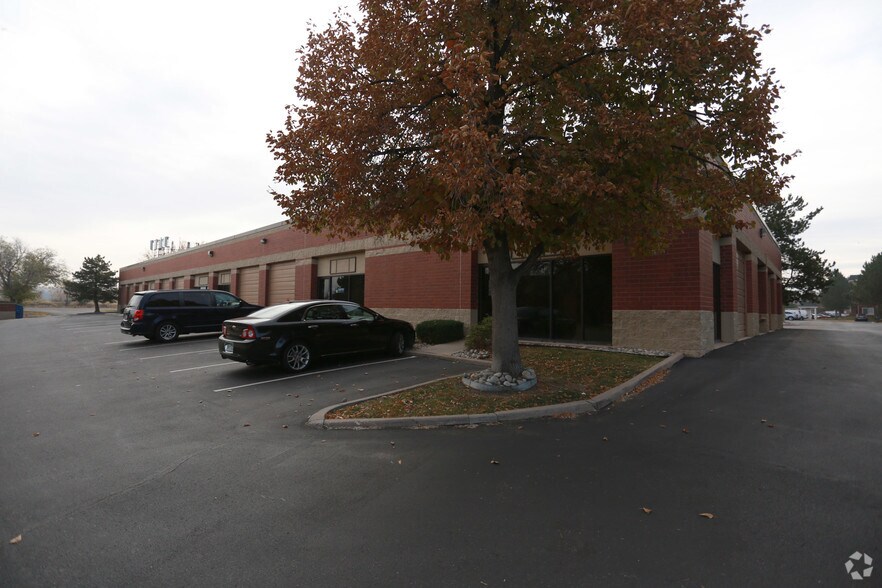 2171 S Trenton Way, Denver, CO à louer - Photo du bâtiment - Image 3 de 3