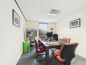 1 Cromwell Rd, Inverness for lease Interior Photo- Image 2 of 7