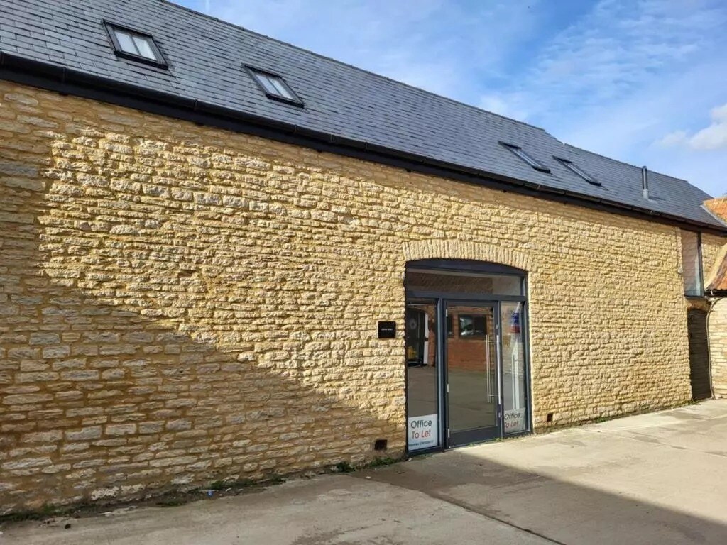 Olney Rd, Yardley Hastings for lease Primary Photo- Image 1 of 14