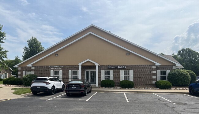 More details for 215 S Platte Clay Way, Kearney, MO - Office for Lease