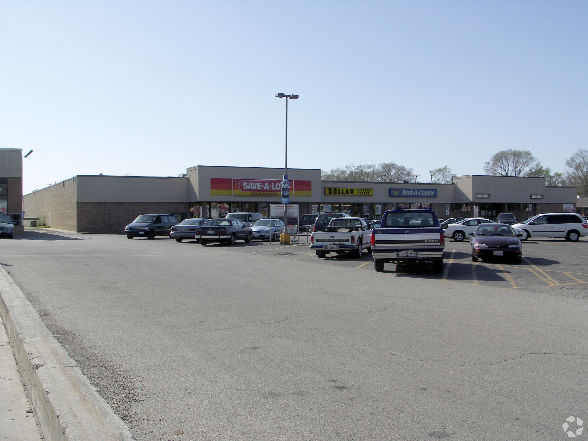 1000-1006 1st Ave, Rock Falls, IL for lease Primary Photo- Image 1 of 7