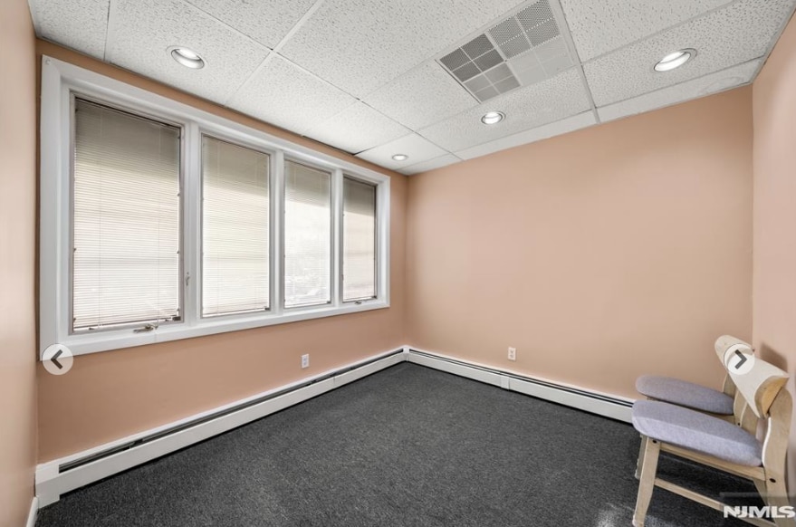 22-05 Maple Ave, Fair Lawn, NJ à vendre - Photo intérieure - Image 3 de 20