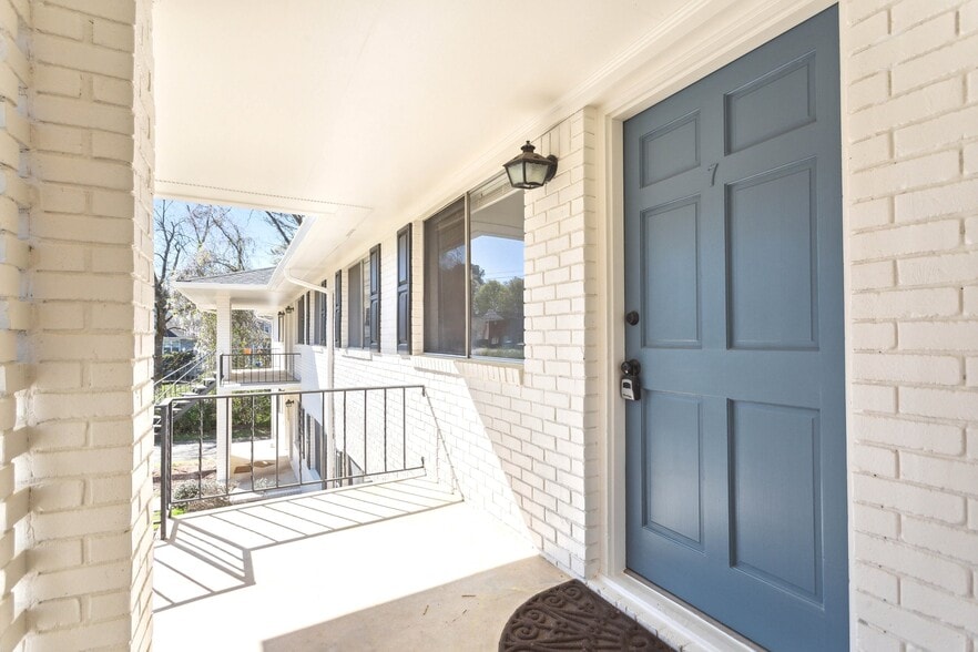 144 Jackson St, Newnan, GA for sale - Building Photo - Image 2 of 6