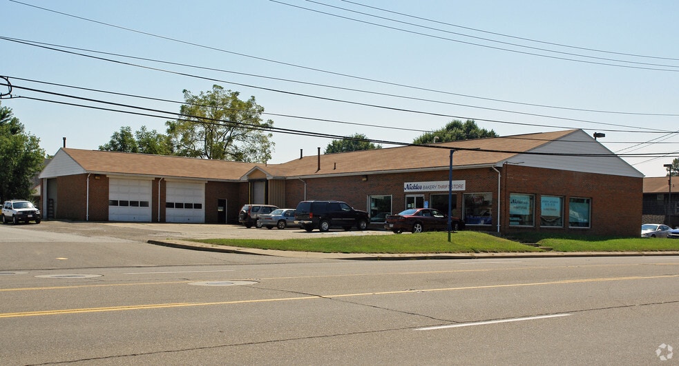 701 Division St, Parkersburg, WV for sale - Primary Photo - Image 1 of 2