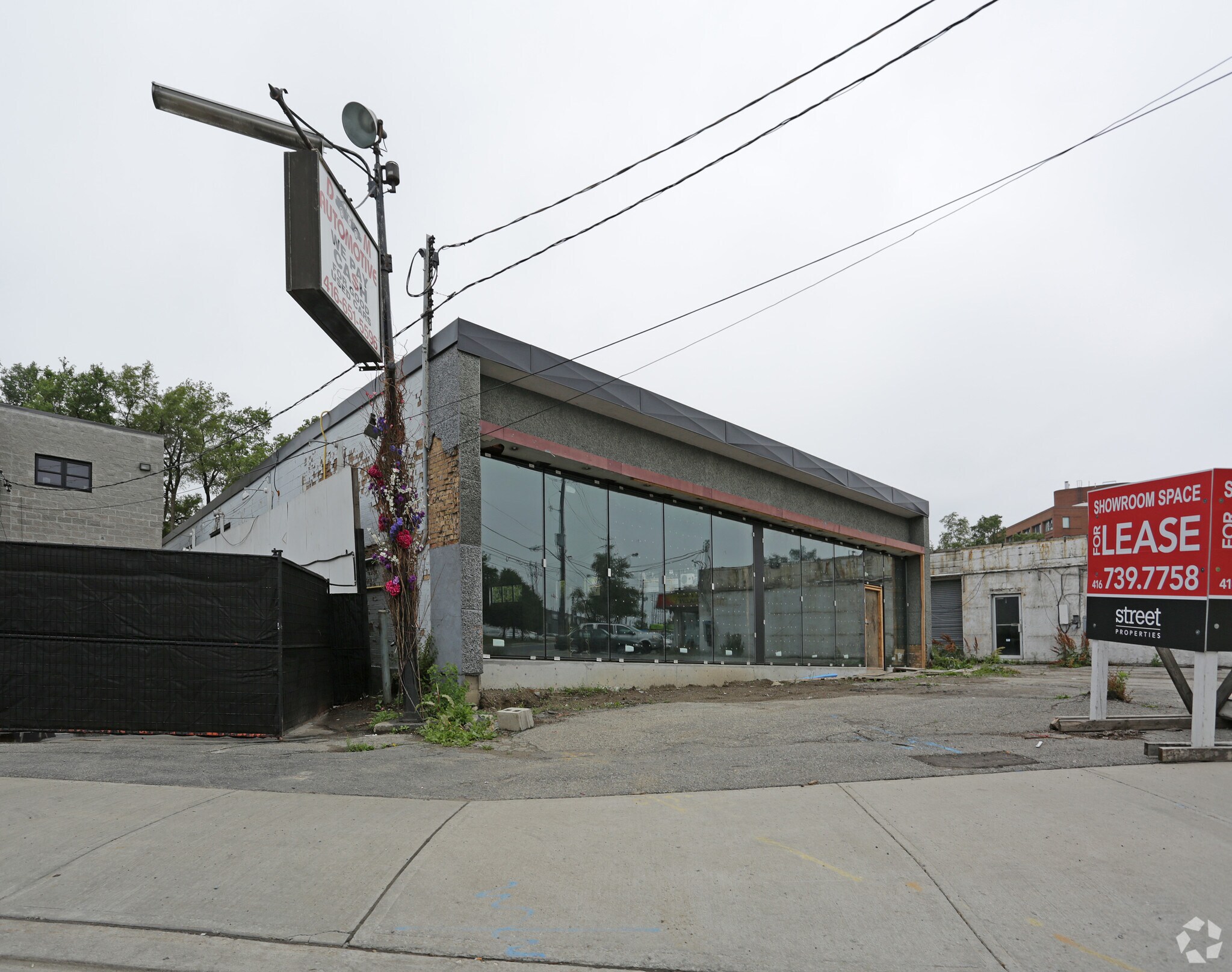 4 Kincort St, Toronto, ON for sale Primary Photo- Image 1 of 1