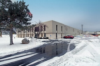 Plus de détails pour 38880 Grand River Ave, Farmington Hills, MI - Industriel à vendre