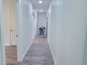 802 E Broad St, Forney, TX for sale Interior Photo- Image 1 of 4