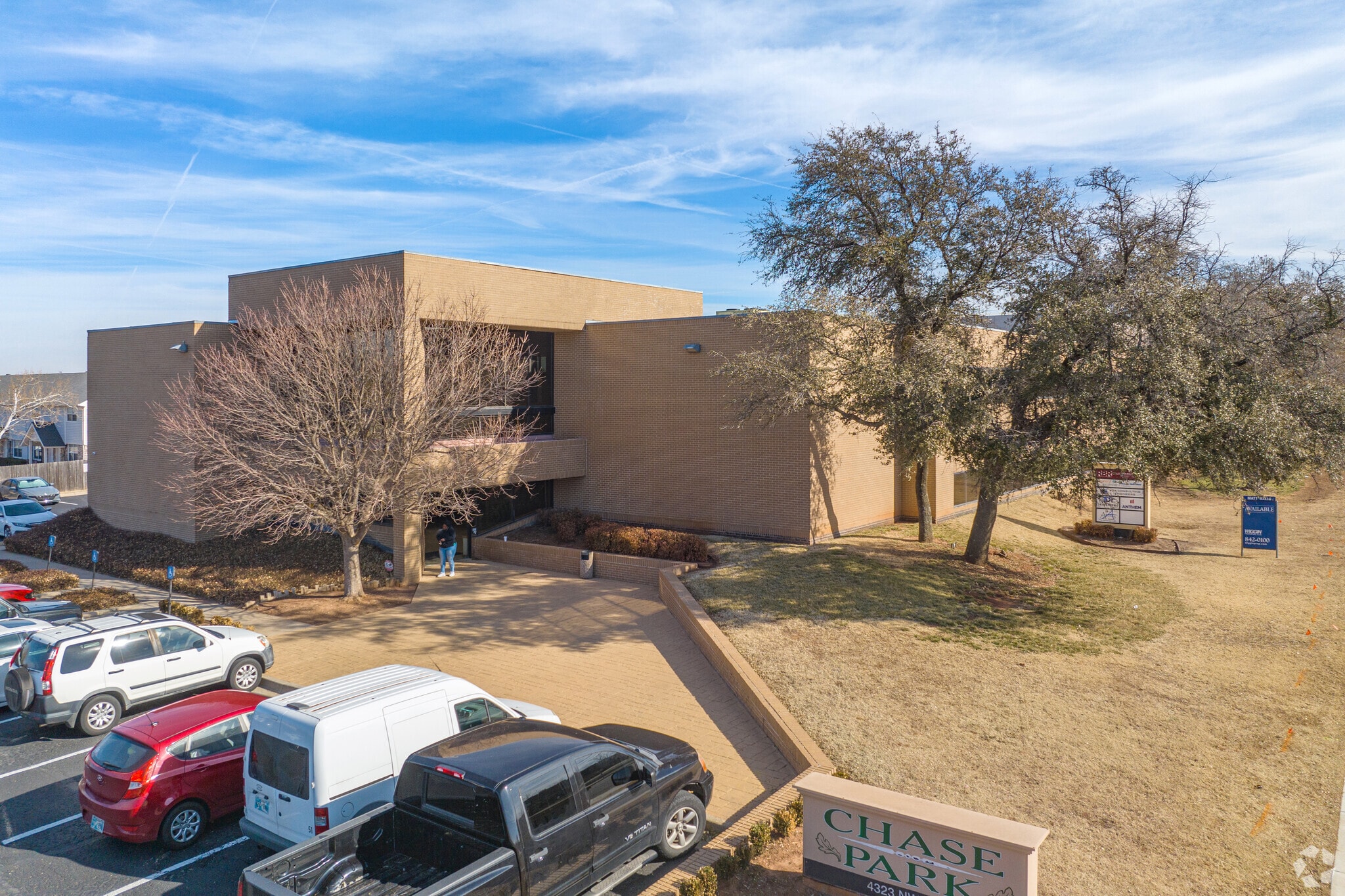 4323 NW 63rd St, Oklahoma City, OK for lease Primary Photo- Image 1 of 7