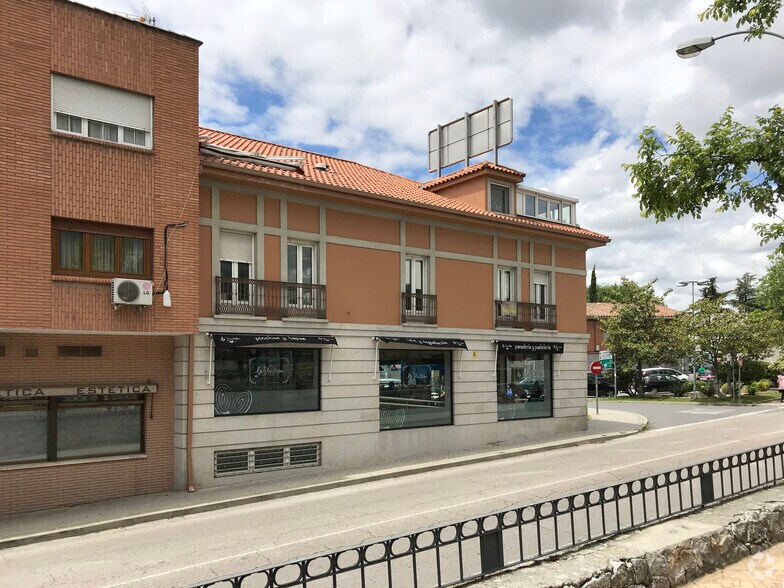 Calle de los Frailes, 120, Colmenar Viejo, Madrid à louer - Photo du bâtiment - Image 2 de 2