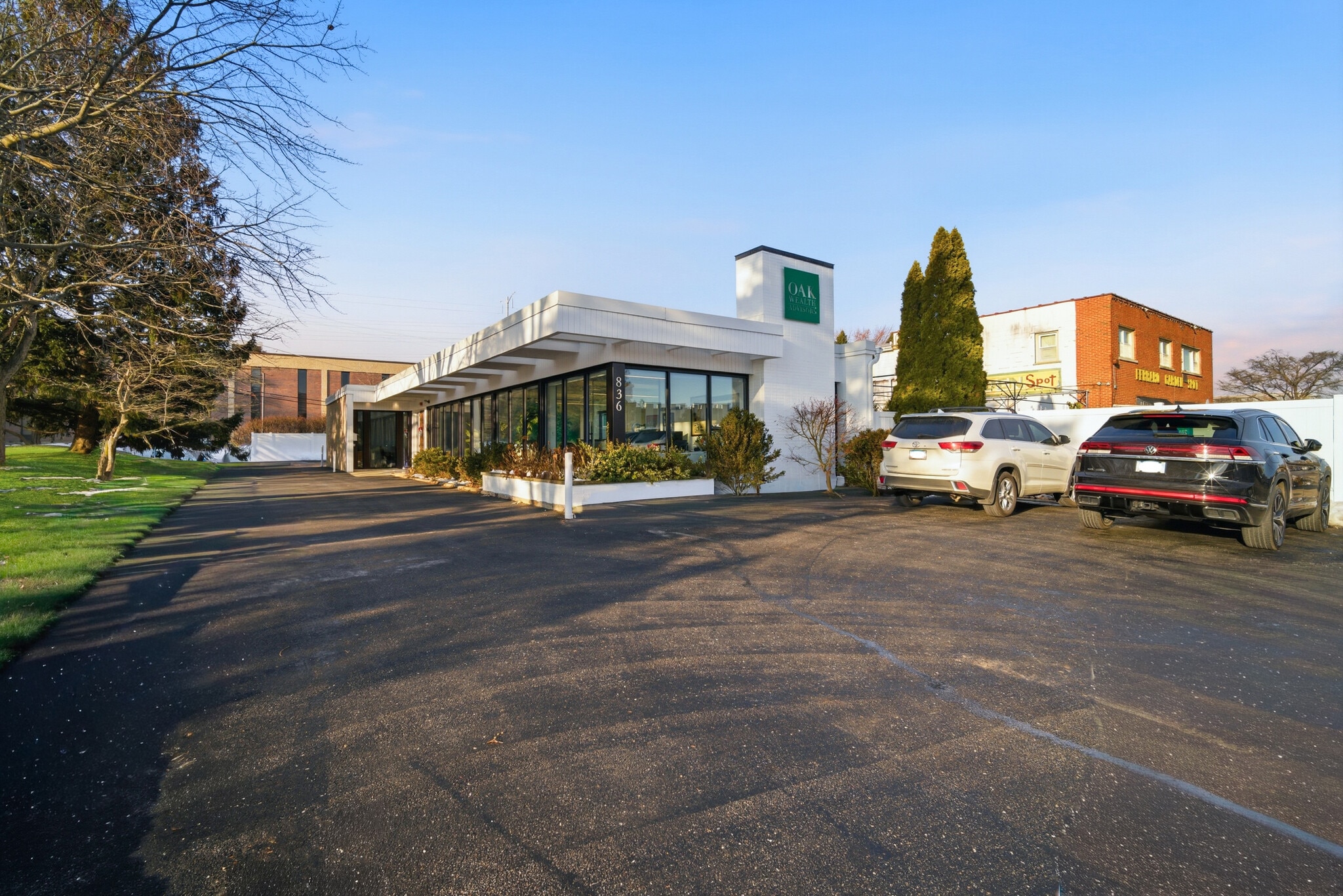 836 Skokie Blvd, Northbrook, IL for sale Primary Photo- Image 1 of 27