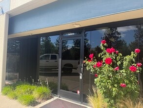 5793 Skylane Blvd, Windsor, CA à vendre Photo du bâtiment- Image 1 de 5