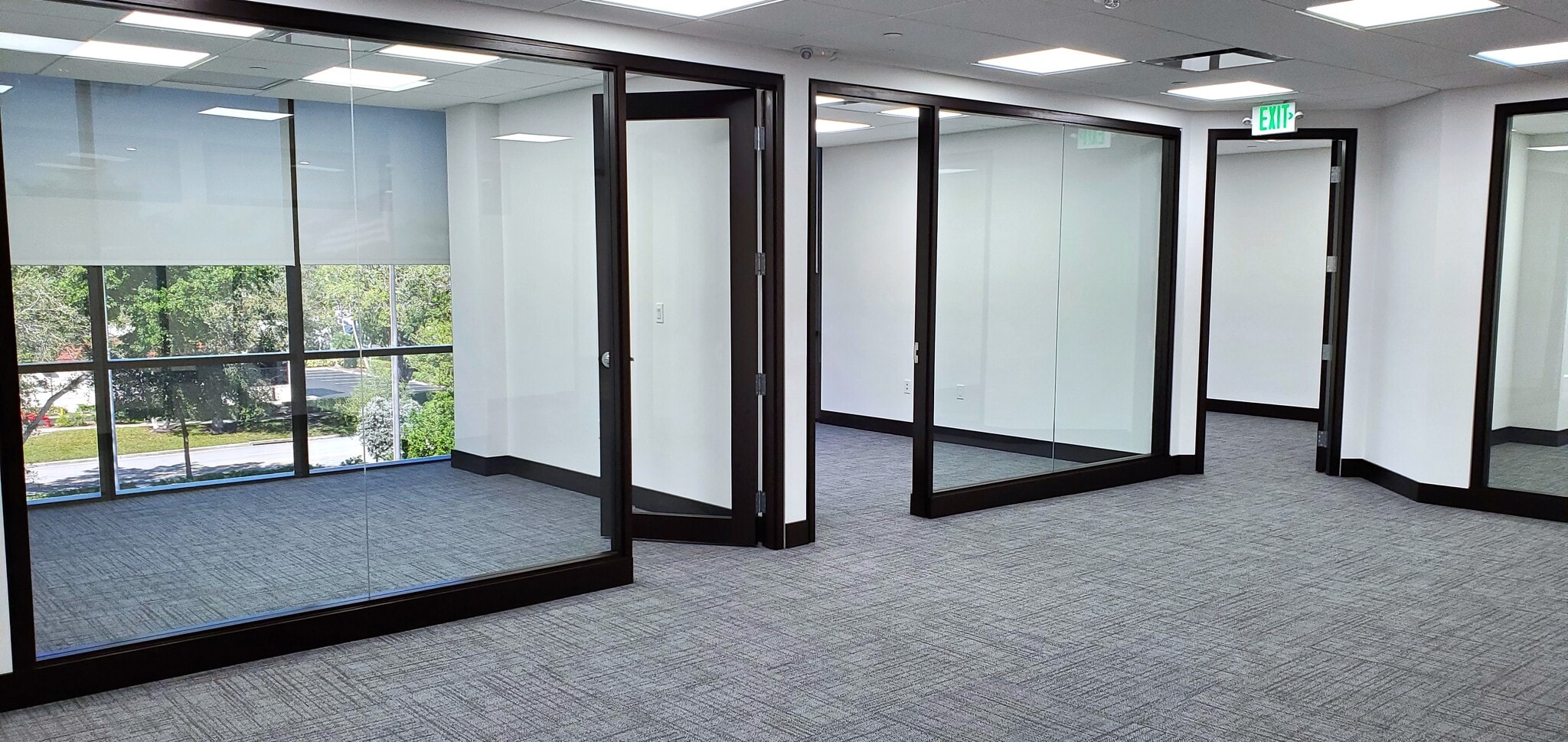 2000 Glades Rd, Boca Raton, FL for lease Interior Photo- Image 1 of 4