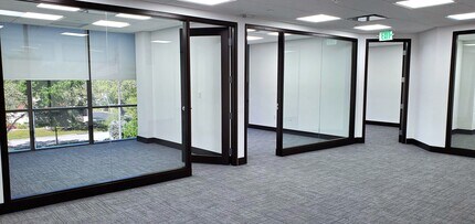 2000 Glades Rd, Boca Raton, FL for lease Interior Photo- Image 1 of 4