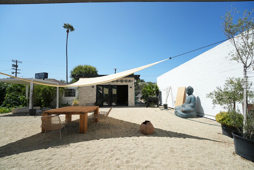 13336 Ventura Blvd, Sherman Oaks, CA à louer - Photo du bâtiment - Image 3 de 7
