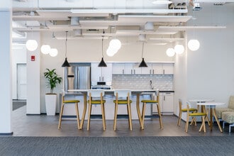 401 Washington St, Boston, MA for lease Interior Photo- Image 2 of 8