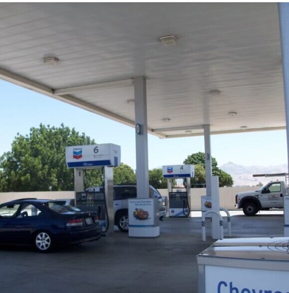 631 San Felipe Rd, Hollister, CA à vendre - Photo du bâtiment - Image 2 de 6