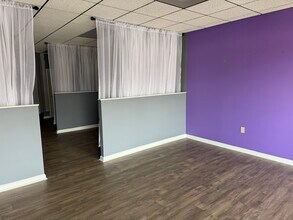 3706 Mercer University Dr, Macon-Bibb, GA for lease Interior Photo- Image 1 of 2