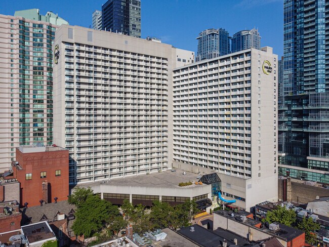 Plus de détails pour 33 Gerrard St W, Toronto, ON - Commerce de détail à louer