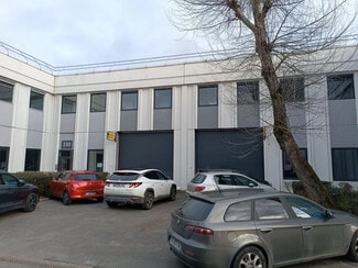 More details for 9 Chaussée Jules César, Osny - Multiple Space Uses for Lease