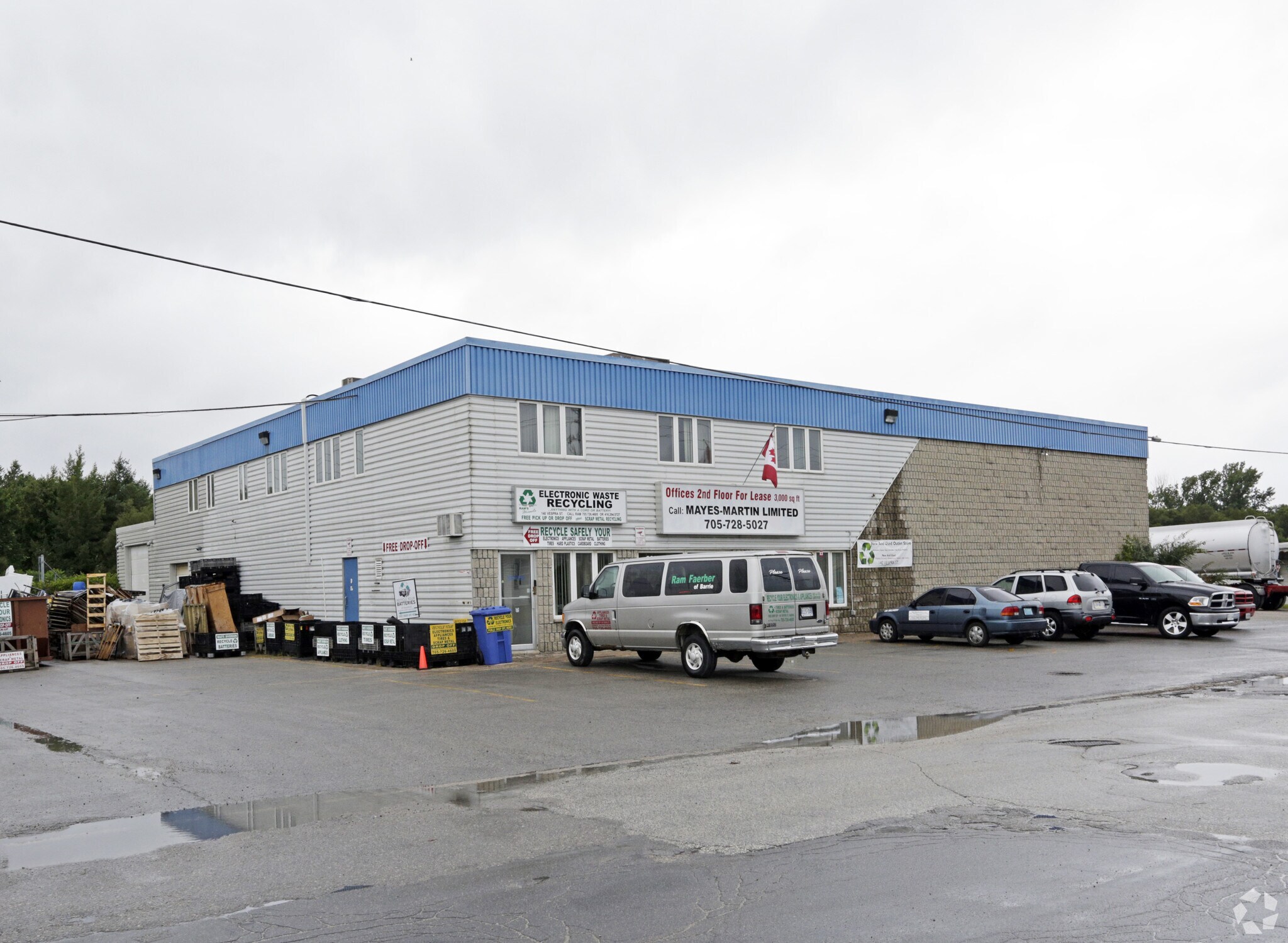 140 Vespra St, Barrie, ON for sale Primary Photo- Image 1 of 1