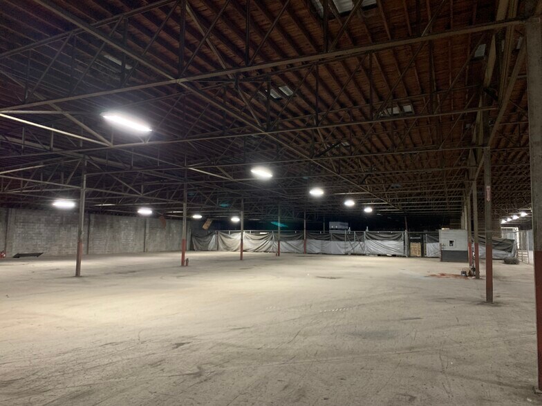 147 Warehouse St, Weber City, VA à louer - Photo intérieure - Image 3 de 16