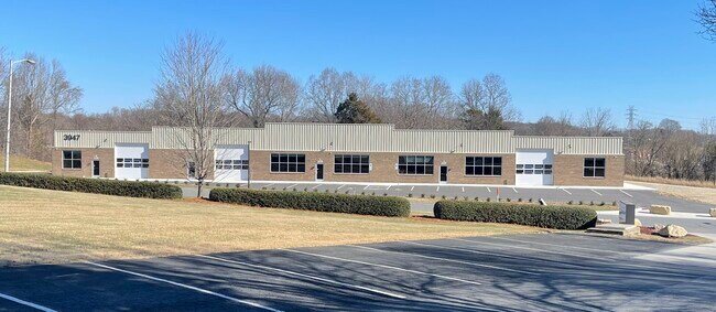 More details for 3947 Westpoint Blvd, Winston-Salem, NC - Flex for Lease