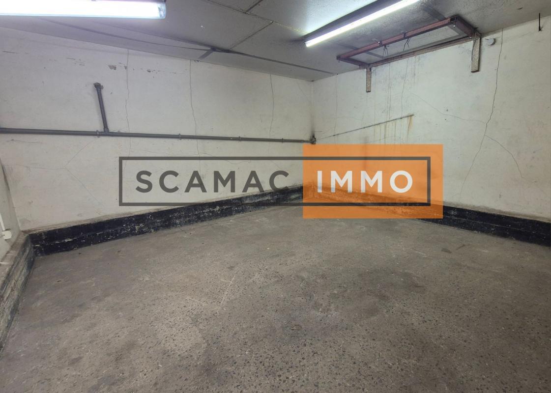 Industrial in Mitry-Mory for lease Interior Photo- Image 1 of 3