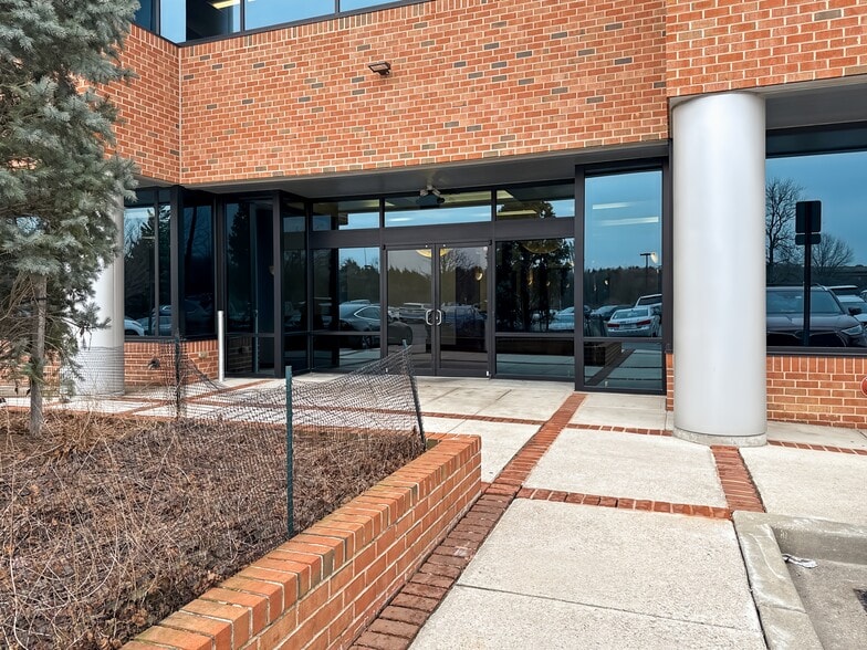 6865 Deerpath Rd, Elkridge, MD for lease - Primary Photo - Image 1 of 15