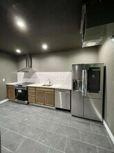 4702 3rd St, San Francisco, CA for lease Interior Photo- Image 1 of 3