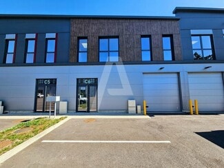 More details for 13 Rue De La Porte Neuve, Feucherolles - Industrial for Lease