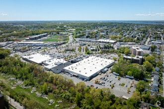 1925 Pawtucket Ave, East Providence, RI - Aérien  Vue de la carte - Image1