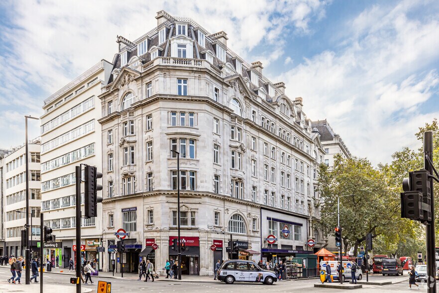 88 Kingsway, Londres à louer - Photo du bâtiment - Image 1 de 17