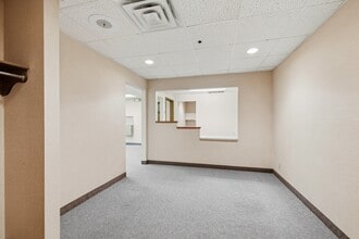 3860-3960 Coon Rapids Blvd NW, Coon Rapids, MN à louer Photo intérieure- Image 1 de 14