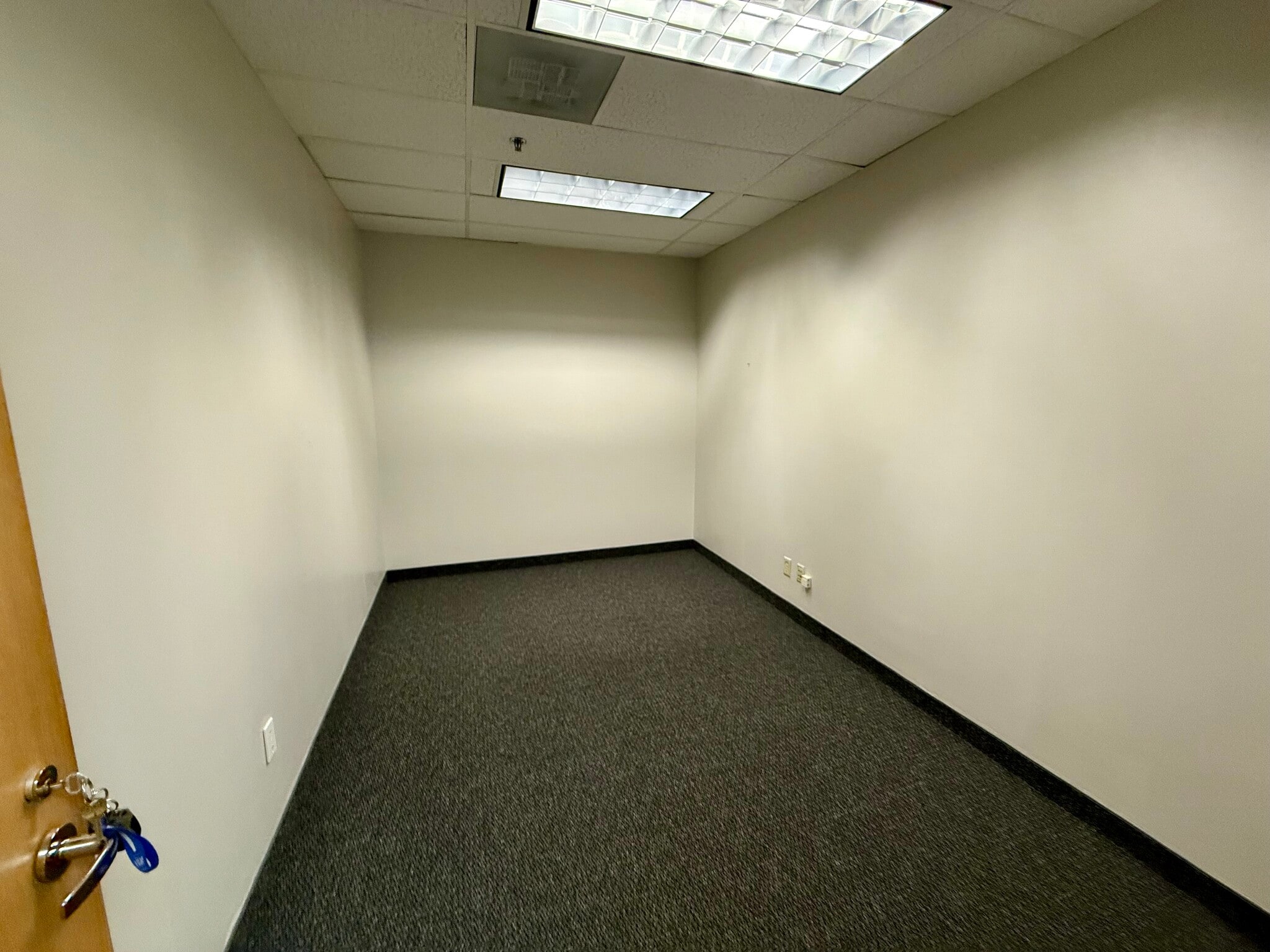 9901 E Valley Ranch Pky, Irving, TX for lease Interior Photo- Image 1 of 2