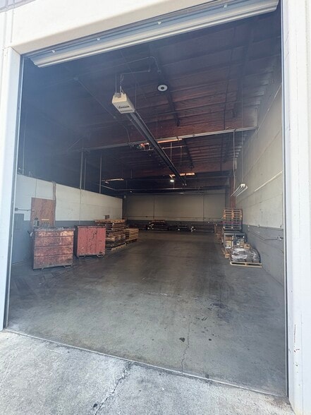 2216 Cedarvale Dr, Ceres, CA for lease - Building Photo - Image 3 of 10
