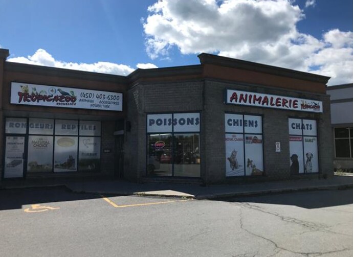 521-571 Boul Richelieu, Richelieu, QC for sale Building Photo- Image 1 of 1