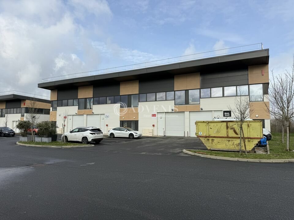 Flex in Bussy Saint Georges for lease Building Photo- Image 1 of 6