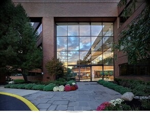 100 Berwyn Park, Berwyn, PA for lease Interior Photo- Image 1 of 11