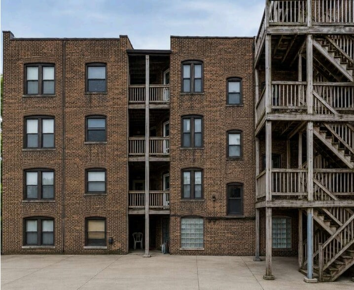 7954-7956 S Maryland Ave, Chicago, IL for sale - Building Photo - Image 2 of 4
