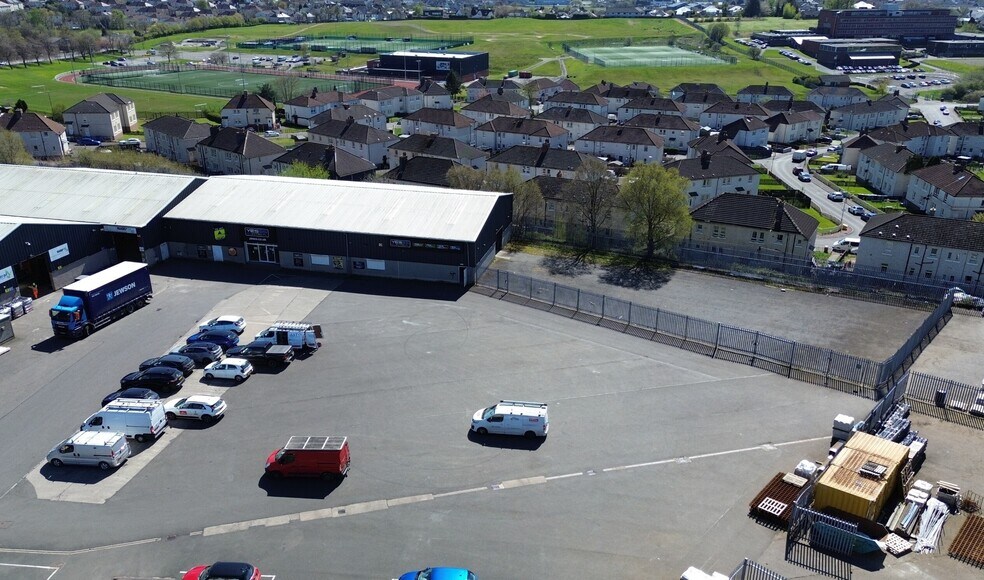 21 Watt St, Airdrie à louer - Photo du bâtiment - Image 2 de 8