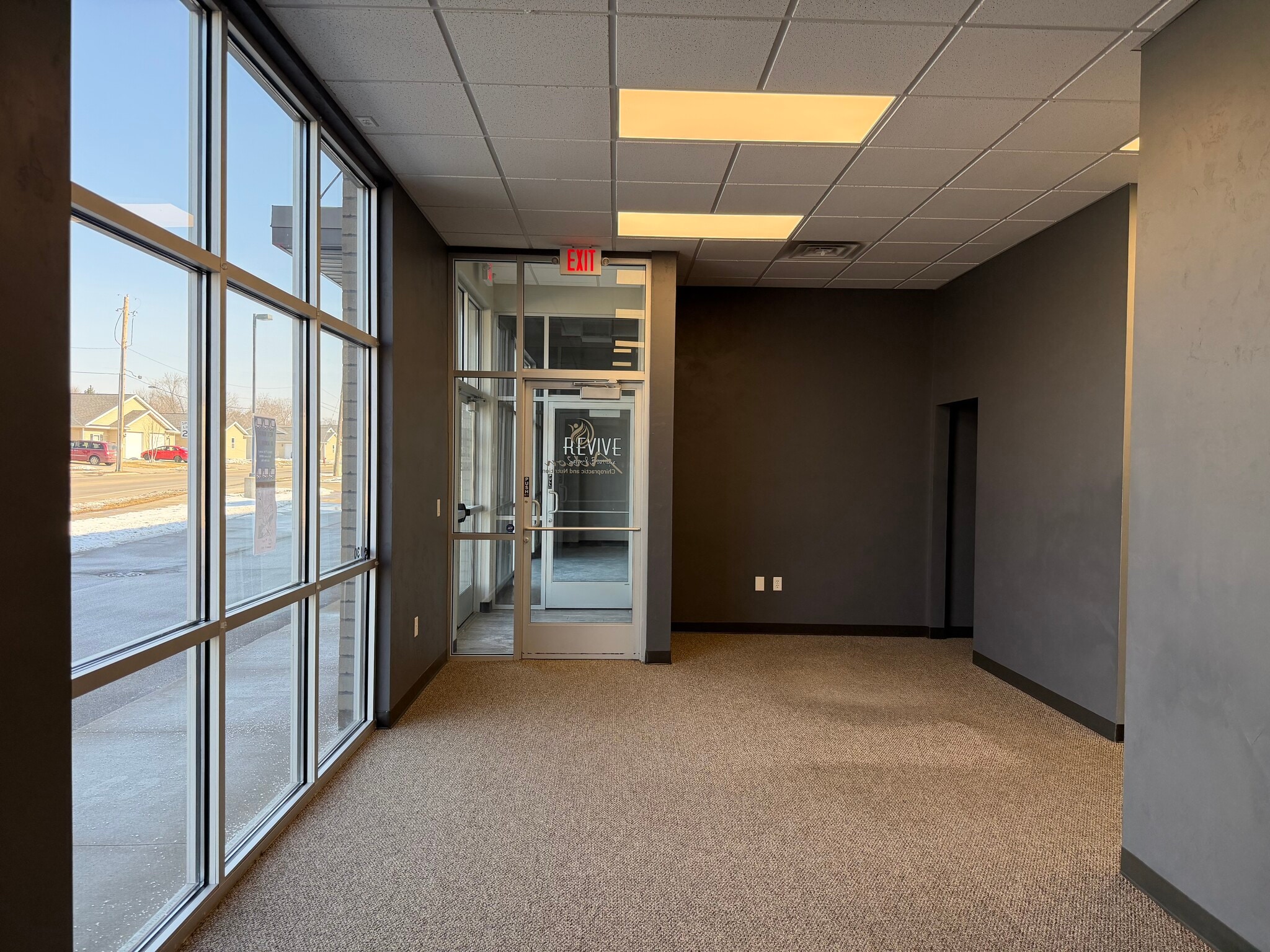 111 Plank Rd, Kaukauna, WI for lease Interior Photo- Image 1 of 10